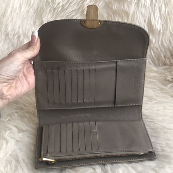 Authentic Louis Vuitton long Wallet Portefeuille Amelia Mahina - Picture 5 of 13